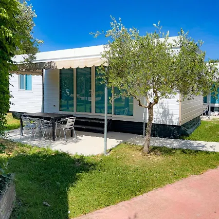 The Garda Village Σιρμιόνε