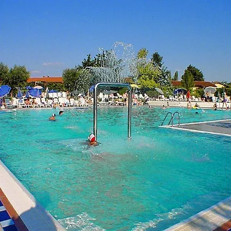 Πάρκο διακοπών The Garda Village 4*