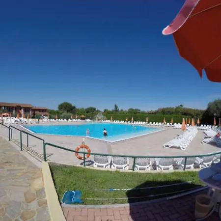 The Garda Village Πάρκο διακοπών Σιρμιόνε